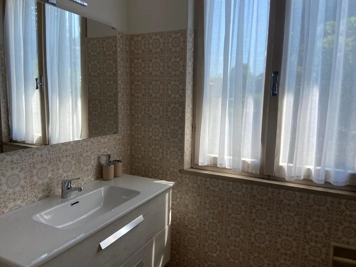 Villa Marni Manerba del Garda 0*,